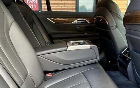 BMW 7 серия, 2016 год, 3 600 000 рублей, 12 фотография