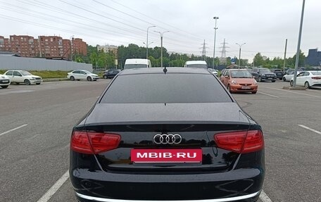 Audi A8, 2011 год, 1 650 000 рублей, 3 фотография