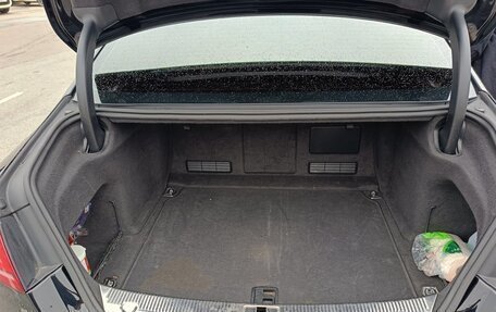 Audi A8, 2011 год, 1 650 000 рублей, 8 фотография
