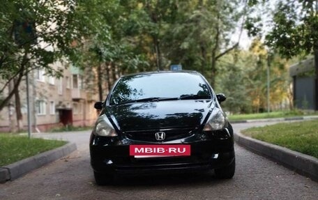 Honda Fit III, 2001 год, 340 000 рублей, 2 фотография