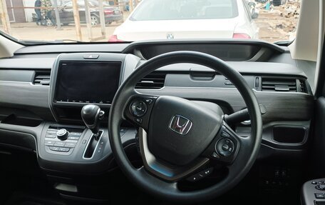 Honda Freed II, 2022 год, 1 990 000 рублей, 18 фотография