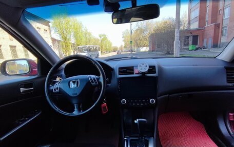 Honda Accord VII рестайлинг, 2004 год, 650 000 рублей, 11 фотография