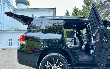 Toyota Land Cruiser 200, 2010 год, 3 850 000 рублей, 24 фотография