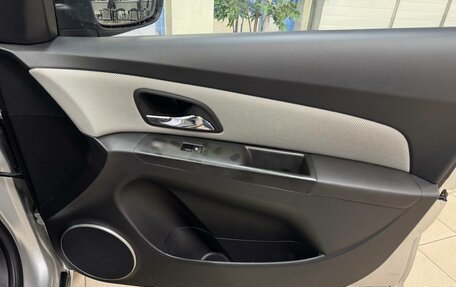 Chevrolet Cruze II, 2013 год, 890 000 рублей, 16 фотография