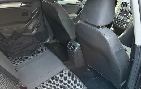Volkswagen Golf VI, 2011 год, 900 000 рублей, 7 фотография