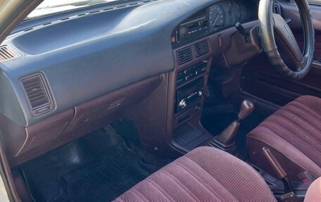 Toyota Corolla, 1990 год, 150 000 рублей, 10 фотография