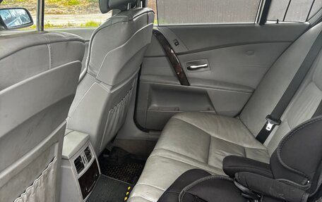 BMW 5 серия, 2005 год, 950 000 рублей, 13 фотография