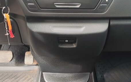 Citroen C4 Picasso II рестайлинг, 2012 год, 730 000 рублей, 20 фотография