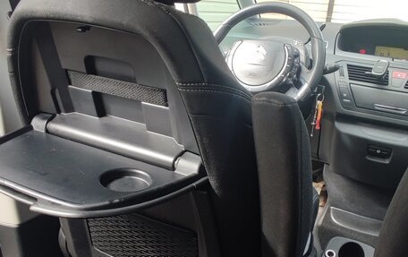 Citroen C4 Picasso II рестайлинг, 2012 год, 730 000 рублей, 22 фотография