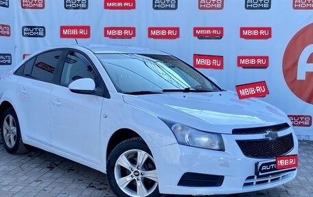Chevrolet Cruze II, 2010 год, 545 000 рублей, 3 фотография