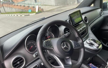 Mercedes-Benz V-Класс, 2017 год, 4 350 000 рублей, 8 фотография