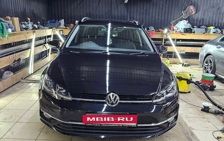 Volkswagen Golf VII, 2017 год, 1 650 000 рублей, 10 фотография