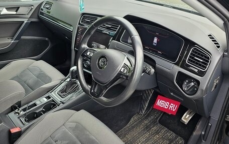 Volkswagen Golf VII, 2017 год, 1 650 000 рублей, 22 фотография