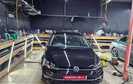 Volkswagen Golf VII, 2017 год, 1 650 000 рублей, 17 фотография