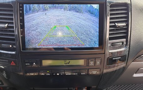 Toyota Land Cruiser Prado 120 рестайлинг, 2004 год, 1 920 000 рублей, 14 фотография