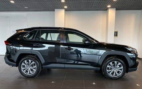 Toyota RAV4, 2025 год, 4 240 000 рублей, 2 фотография
