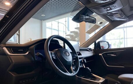 Toyota RAV4, 2025 год, 4 240 000 рублей, 23 фотография