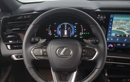 Lexus RX IV рестайлинг, 2023 год, 8 600 000 рублей, 12 фотография
