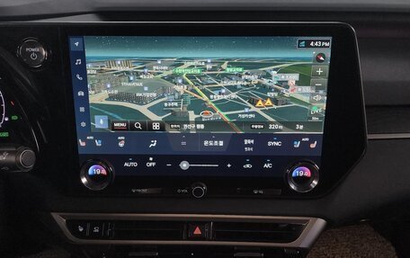 Lexus RX IV рестайлинг, 2023 год, 8 600 000 рублей, 13 фотография