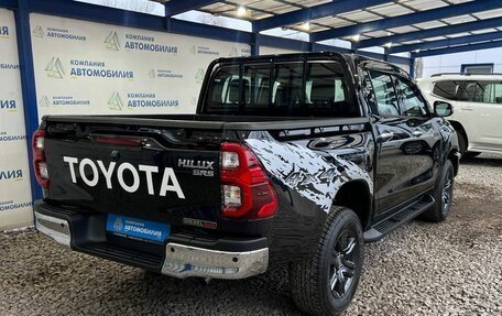 Toyota Hilux VIII, 2022 год, 4 799 000 рублей, 5 фотография