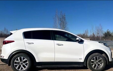 KIA Sportage IV рестайлинг, 2018 год, 2 400 000 рублей, 8 фотография