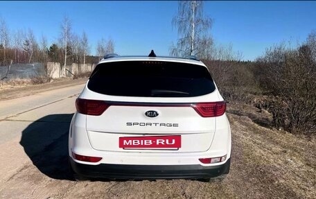 KIA Sportage IV рестайлинг, 2018 год, 2 400 000 рублей, 7 фотография
