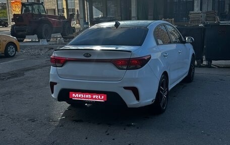 KIA Rio IV, 2018 год, 1 080 000 рублей, 2 фотография