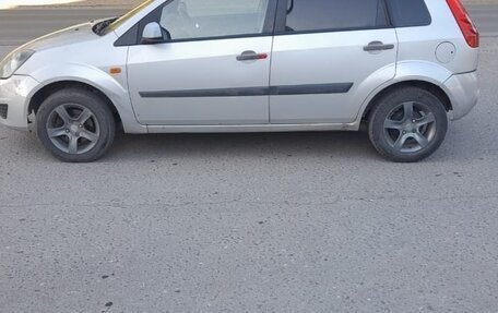 Ford Fiesta, 2007 год, 225 000 рублей, 2 фотография