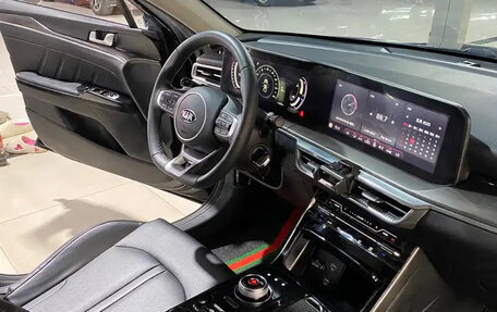 KIA K5, 2022 год, 1 780 000 рублей, 10 фотография