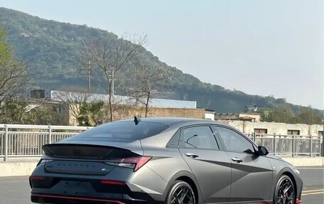 Hyundai Elantra, 2024 год, 1 850 000 рублей, 4 фотография