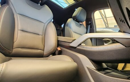 Geely Tugella FY11, 2023 год, 2 750 000 рублей, 20 фотография