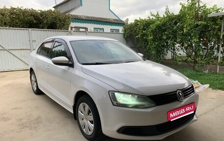 Volkswagen Jetta VI, 2012 год, 1 050 000 рублей, 4 фотография