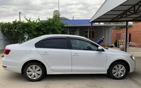Volkswagen Jetta VI, 2012 год, 1 050 000 рублей, 5 фотография