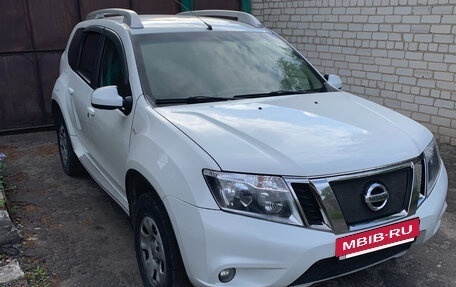 Nissan Terrano III, 2016 год, 1 300 000 рублей, 2 фотография
