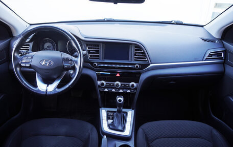 Hyundai Elantra VI рестайлинг, 2019 год, 1 616 000 рублей, 11 фотография