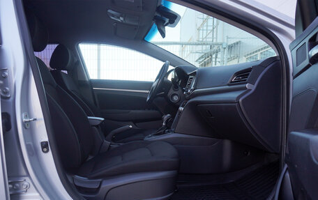 Hyundai Elantra VI рестайлинг, 2019 год, 1 616 000 рублей, 18 фотография