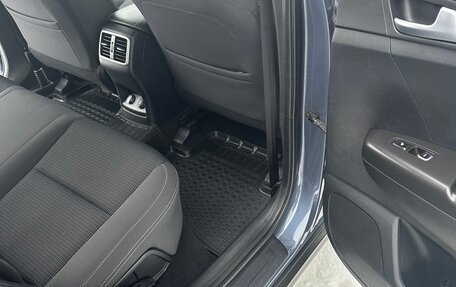KIA Sportage IV рестайлинг, 2017 год, 2 420 000 рублей, 24 фотография