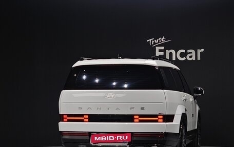 Hyundai Santa Fe IV, 2024 год, 4 600 000 рублей, 5 фотография