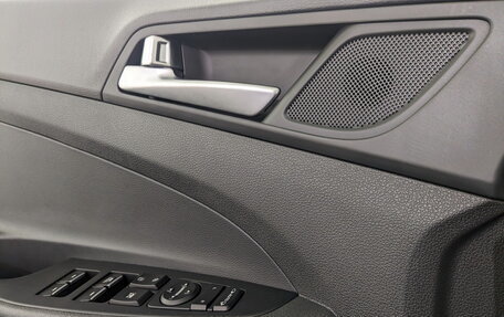 Hyundai Tucson III, 2019 год, 2 300 000 рублей, 3 фотография
