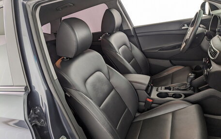 Hyundai Tucson III, 2019 год, 2 300 000 рублей, 9 фотография