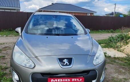 Peugeot 308 II, 2012 год, 670 000 рублей, 2 фотография
