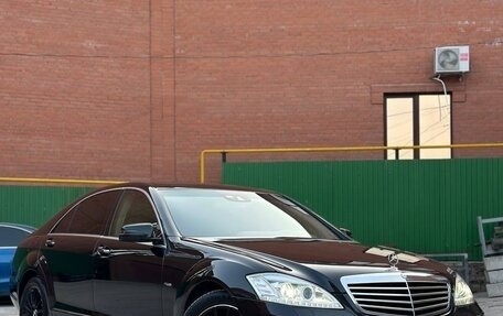 Mercedes-Benz S-Класс, 2011 год, 1 750 000 рублей, 3 фотография