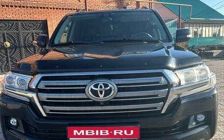 Toyota Land Cruiser 200, 2015 год, 5 200 000 рублей, 11 фотография