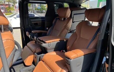 Toyota Alphard, 2023 год, 10 960 000 рублей, 11 фотография