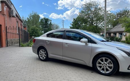 Toyota Avensis III рестайлинг, 2012 год, 1 250 000 рублей, 4 фотография