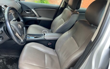 Toyota Avensis III рестайлинг, 2012 год, 1 250 000 рублей, 12 фотография