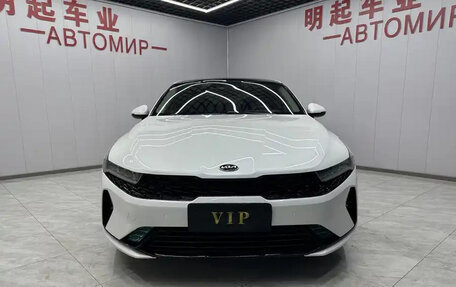 KIA K5, 2022 год, 1 750 000 рублей, 2 фотография