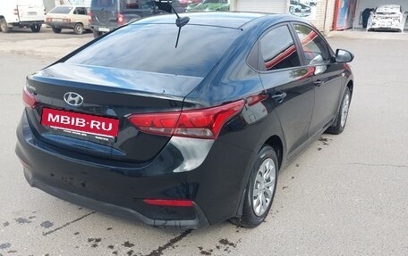 Hyundai Solaris II рестайлинг, 2018 год, 1 200 000 рублей, 4 фотография