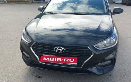Hyundai Solaris II рестайлинг, 2018 год, 1 200 000 рублей, 2 фотография