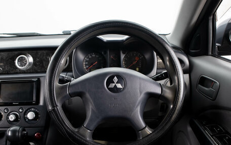 Mitsubishi Airtrek, 2001 год, 649 000 рублей, 11 фотография